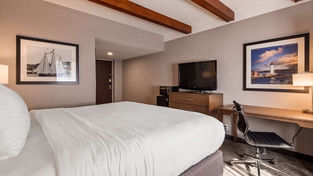 Фото Best Western Plus Portsmouth Hotel & Suites