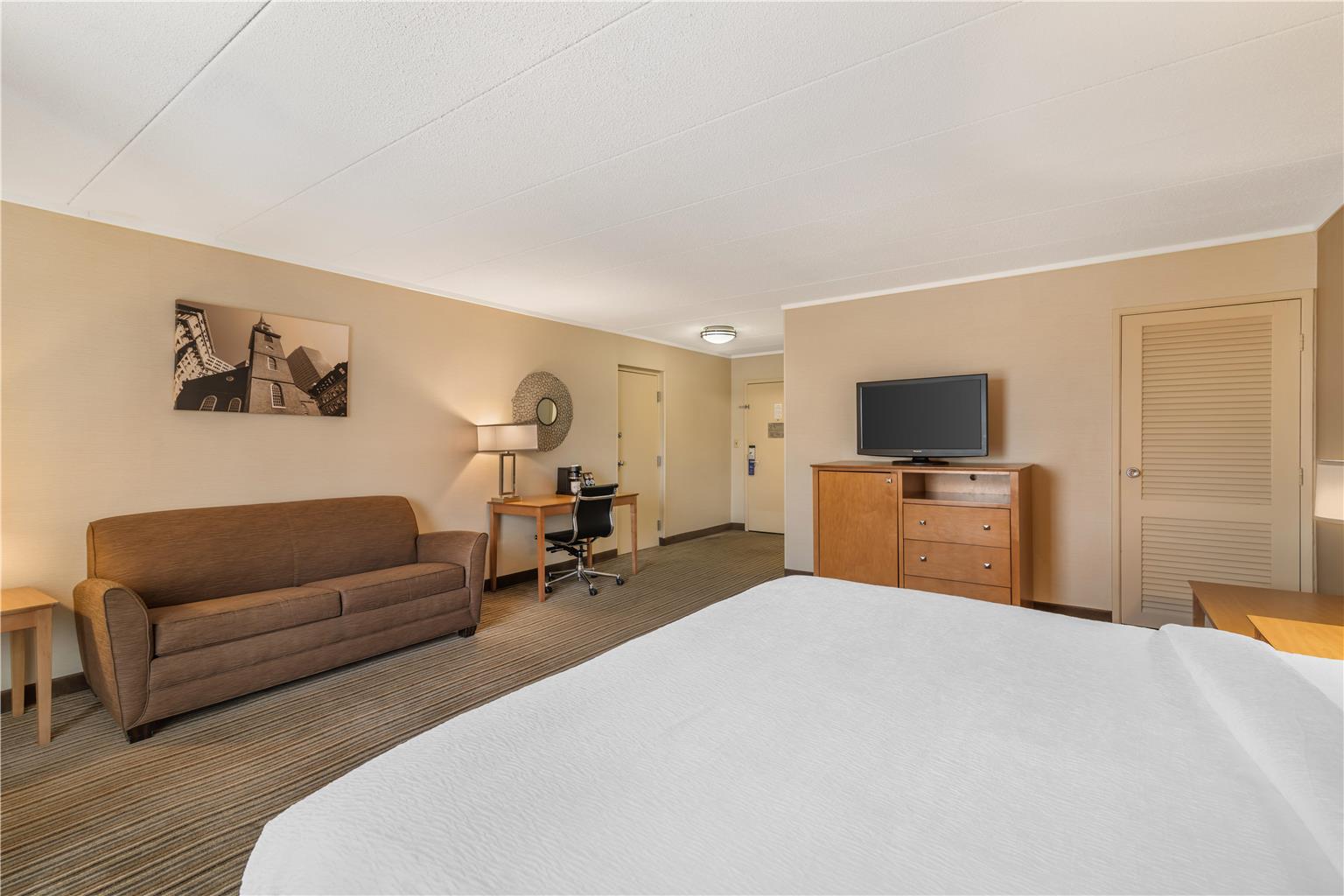 Фото Best Western Plus Waltham Boston