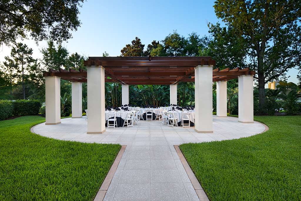 Фото Hilton Orlando Lake Buena Vista - Disney Springs Area