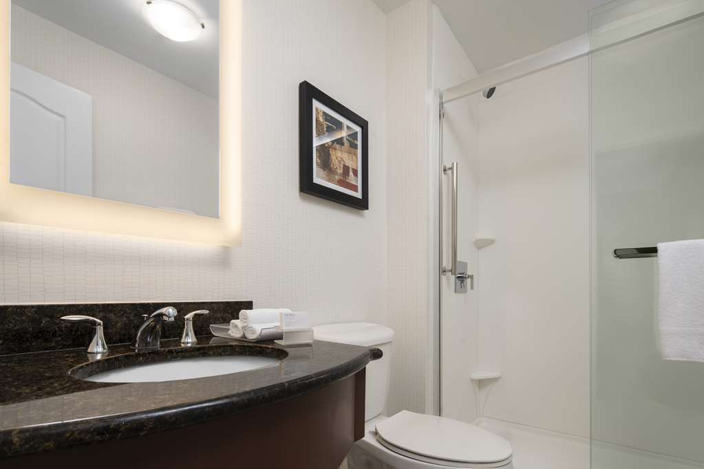 Фото Homewood Suites by Hilton Cambridge-Arlington