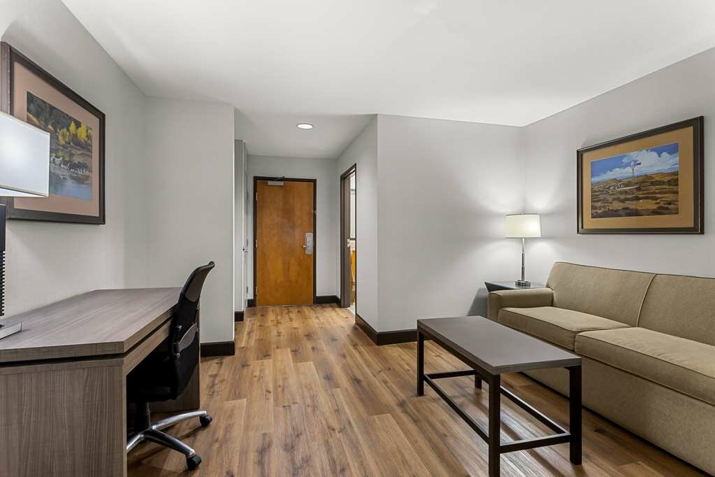 Фото Best Western Moriarty Heritage Inn