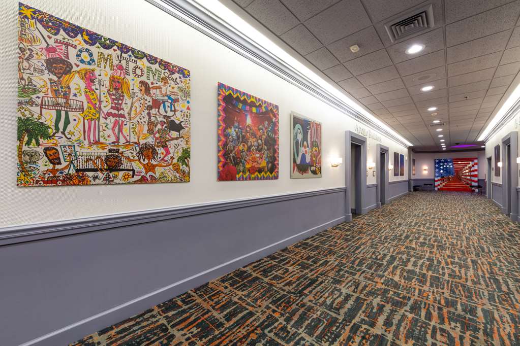 Фото The Verve Hotel Boston Natick, Tapestry Collection by Hilton