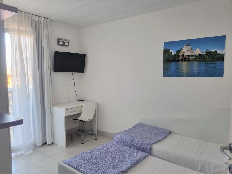 Фото Apparthotel Holiday