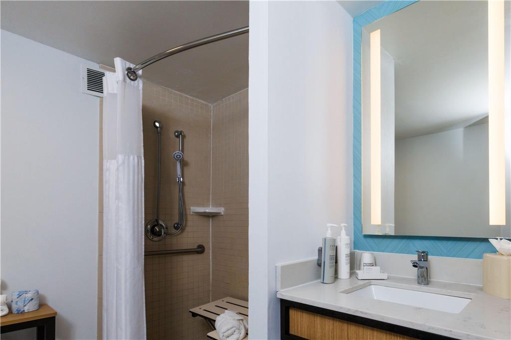 Фото Hilton Garden Inn New York/Staten Island