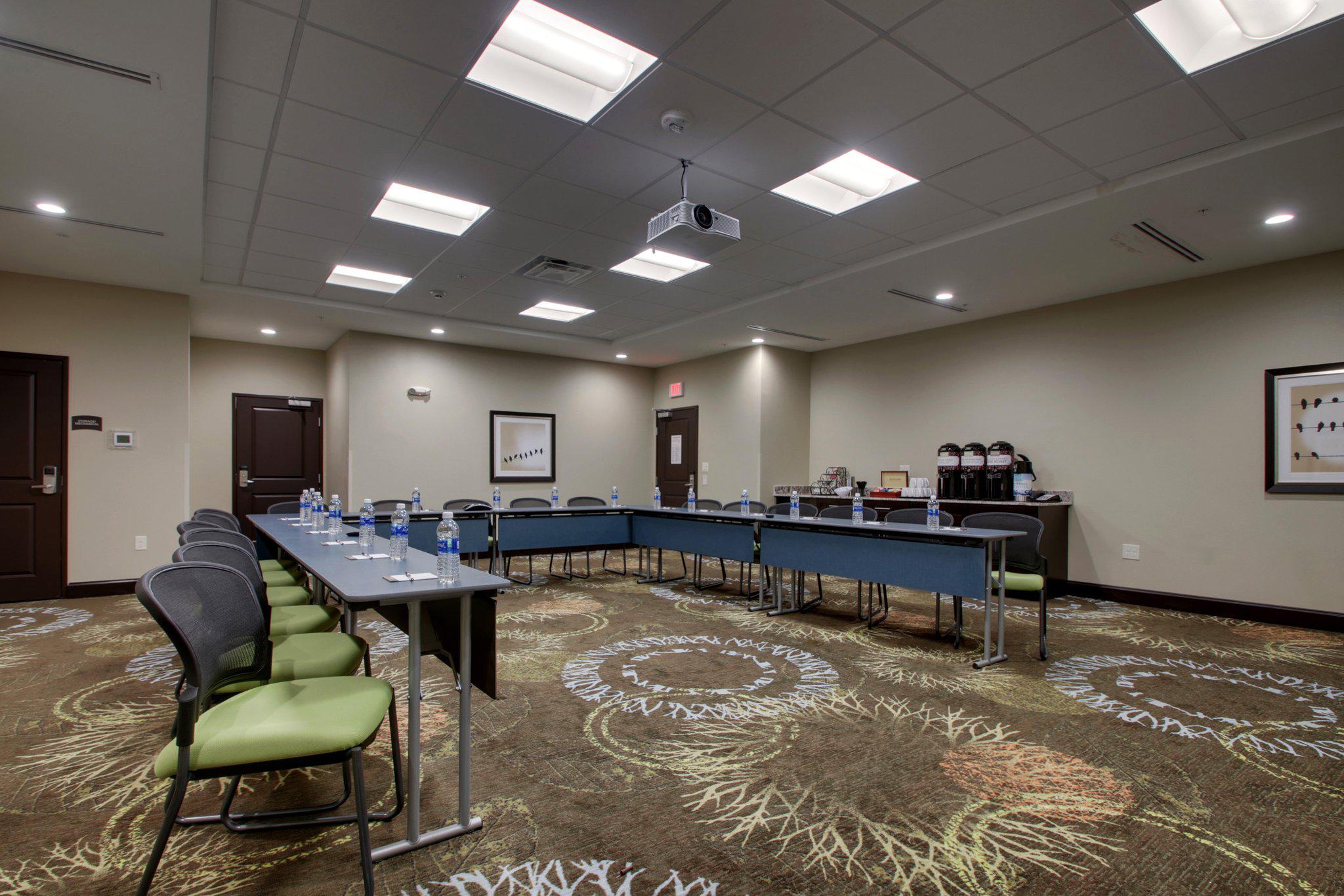 Фото Staybridge Suites Plano - The Colony, an Ihg Hotel