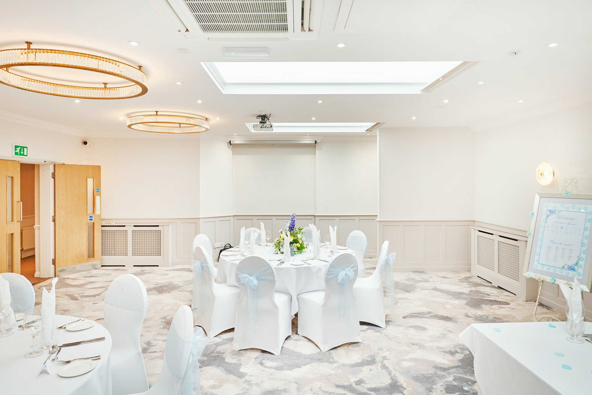 Фото Milford Hall Hotel & SPA