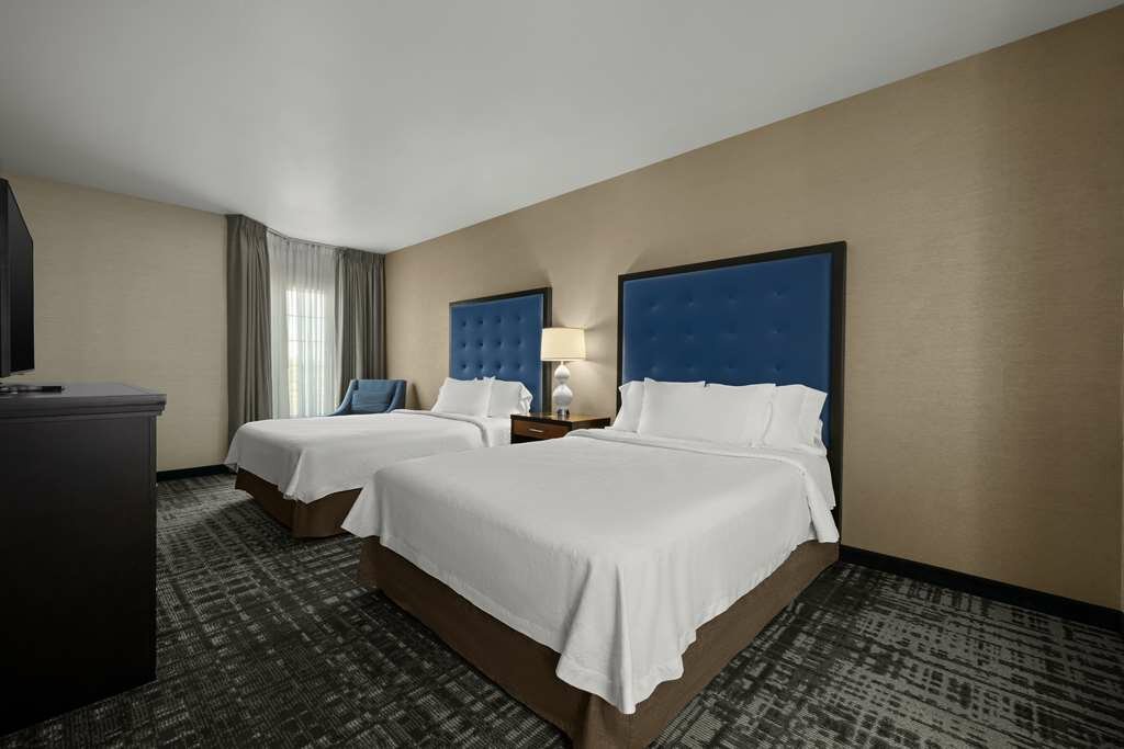 Фото Homewood Suites by Hilton Bakersfield