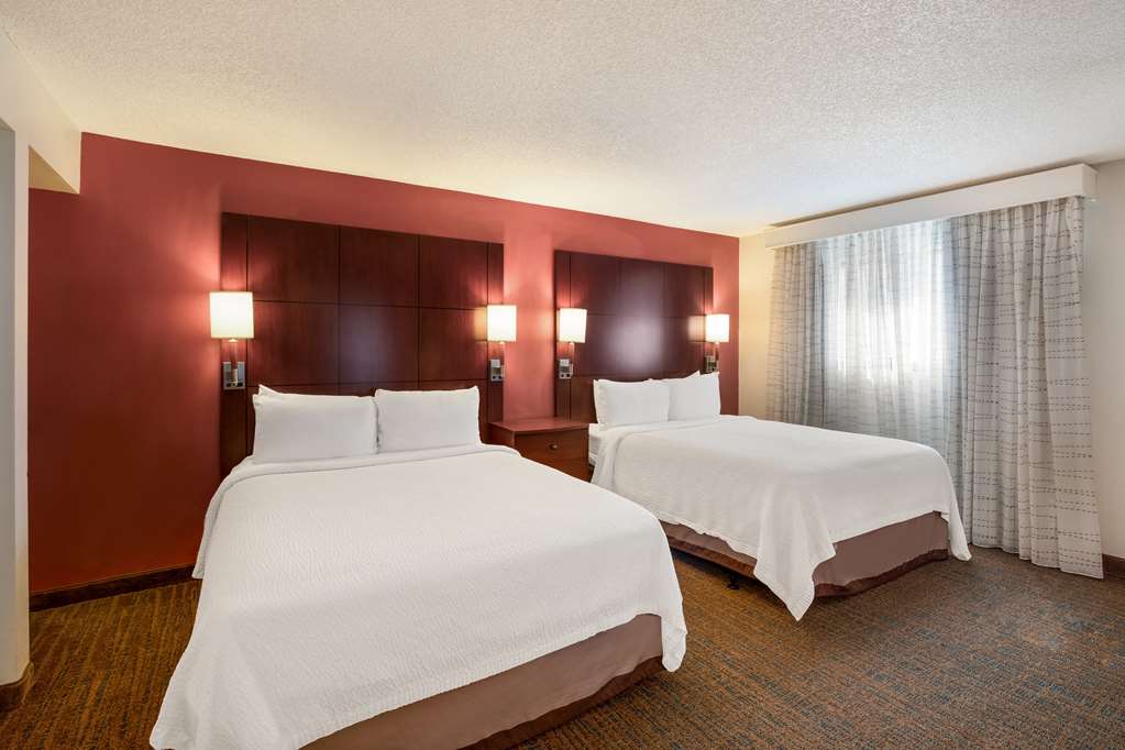 Фото SenS Suites Livermore, SureStay Collection by Best Western
