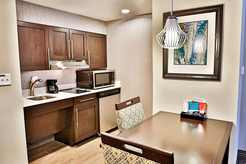 Фото Homewood Suites by Hilton Asheville-Tunnel Road