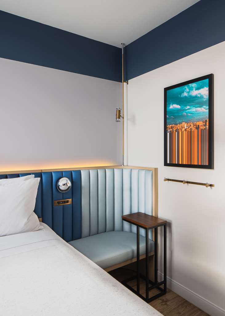 Фото Motto by Hilton New York City Chelsea