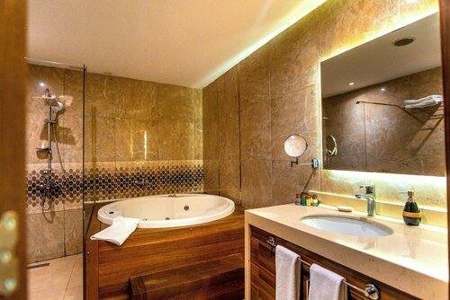 Гостиница Inegol Royal Hotel в Инегёле