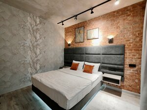 Иное жильё Время