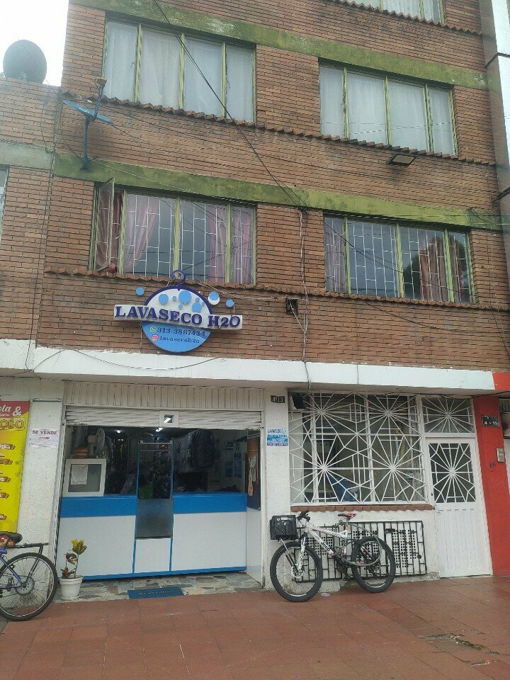 Laundry Lavaseco H2O, Bogota, photo