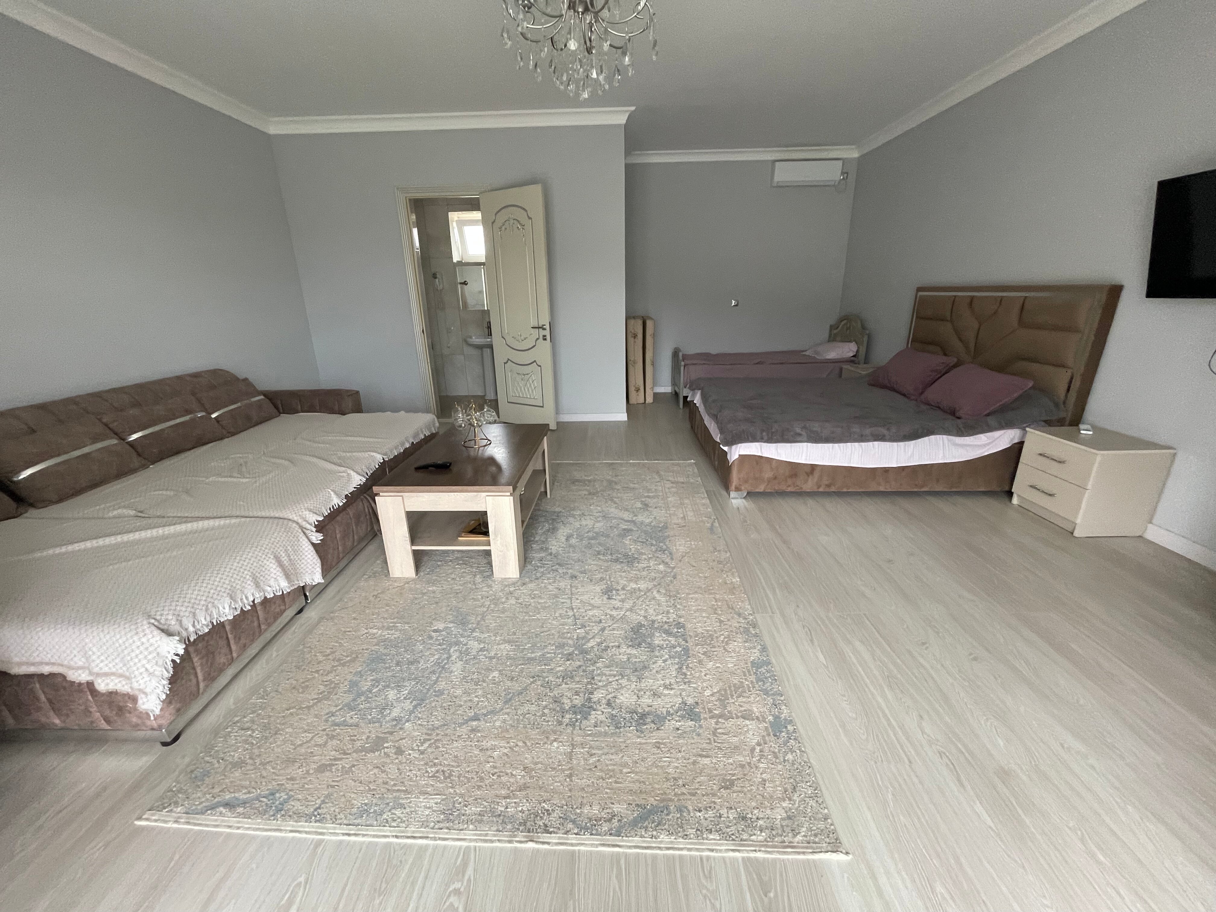 Фото У Хабиба