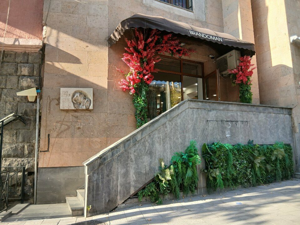 Clothing store Брендоман, Yerevan, photo