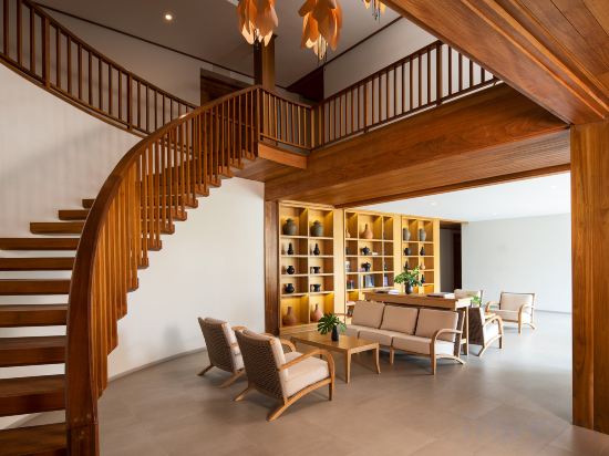 Фото Avani+ Luang Prabang Hotel