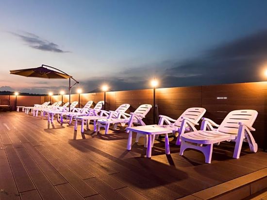 Фото Casaloma Hotel