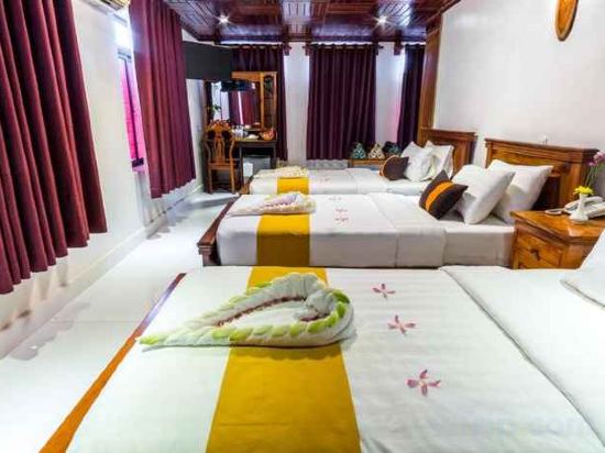 Фото Hello Cambodia Boutique