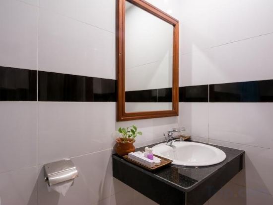 Фото Relax Hotel