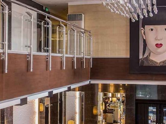 Фото Y2 Residence Hotel