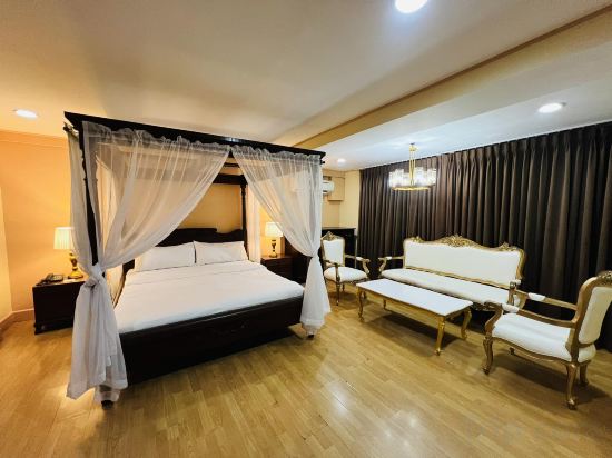 Фото Arzo Hotel Manila