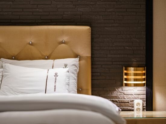 Фото Urban Hotel & Golf