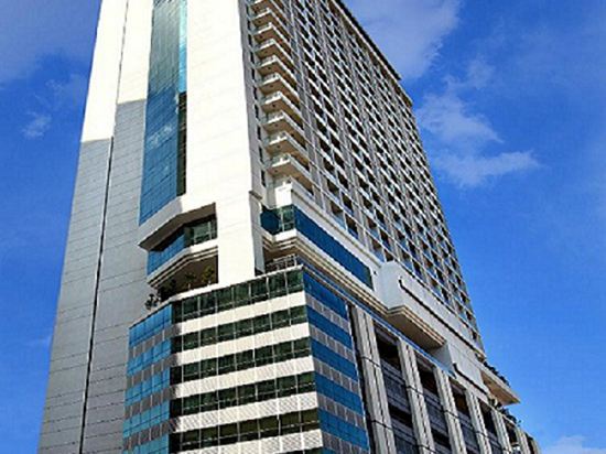 Фото Ramada Suites by Wyndham Kuala Lumpur City Centre