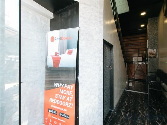 Фото RedDoorz near Quiapo Church Manila