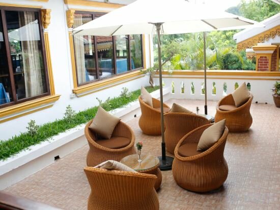 Фото E-Outfitting Vang Thong Hotel