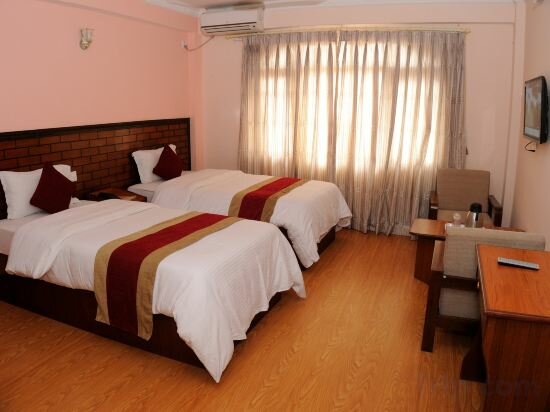 Фото Hotel Brihaspati