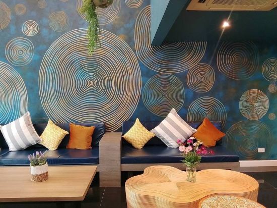 Фото More Patong Hotel