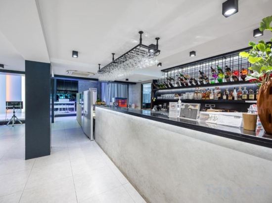 Фото Loft Bangkok Hotel