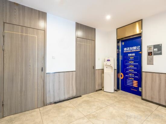 Фото 7Days Inn Hotel