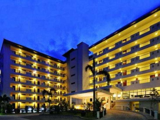 Фото Wongamat Privacy Residence