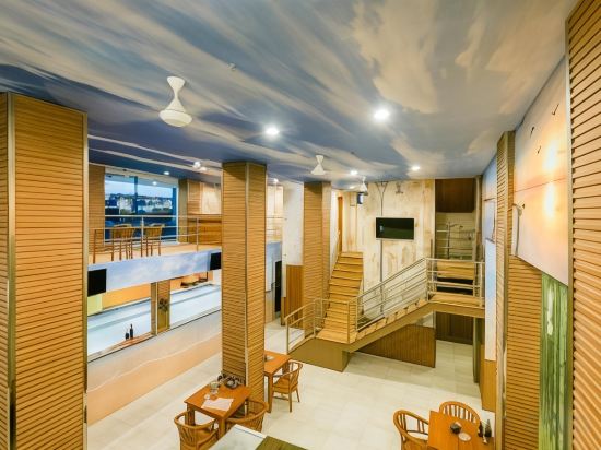 Фото Caroline Guest House