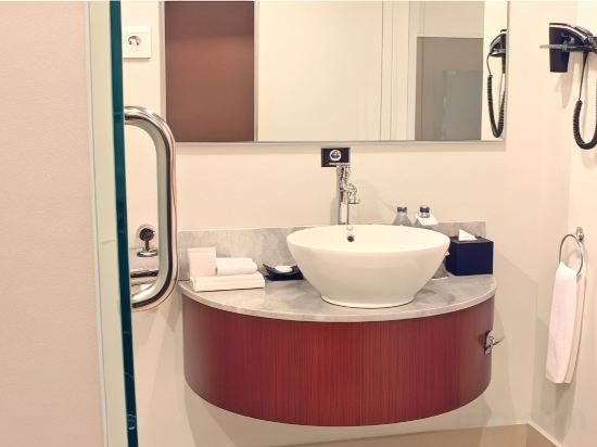Фото Aston Pluit Hotel & Residence