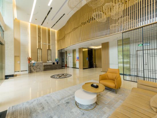 Фото Hejing Hotel (ShenzhenFutianPort Convention and Exhibition Center Store)