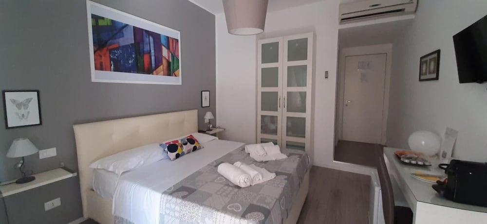 Фото Domus Raffaello suite in Rome