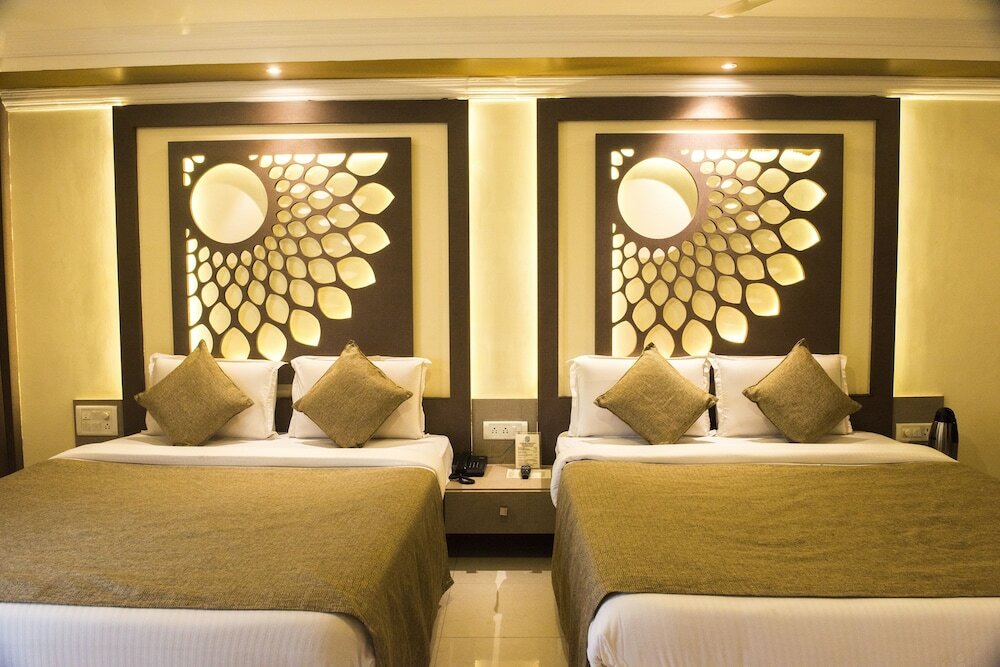 Фото Hotel Pushpak