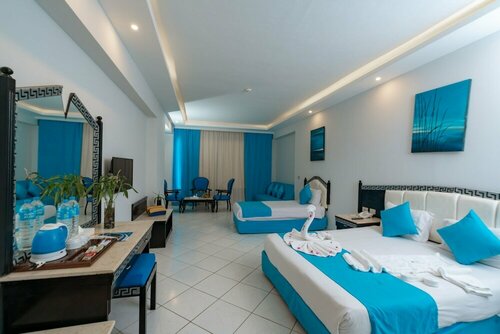 Гостиница King Tut Aqua Park Beach Resort в Хургаде