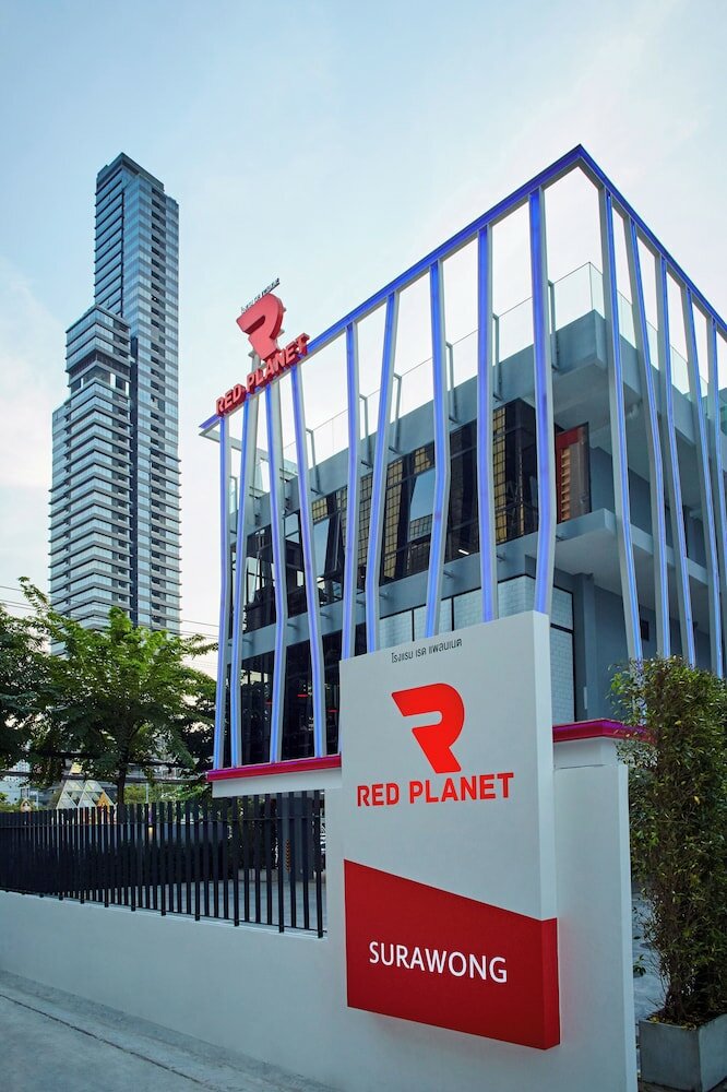 Фото Red Planet Bangkok Surawong