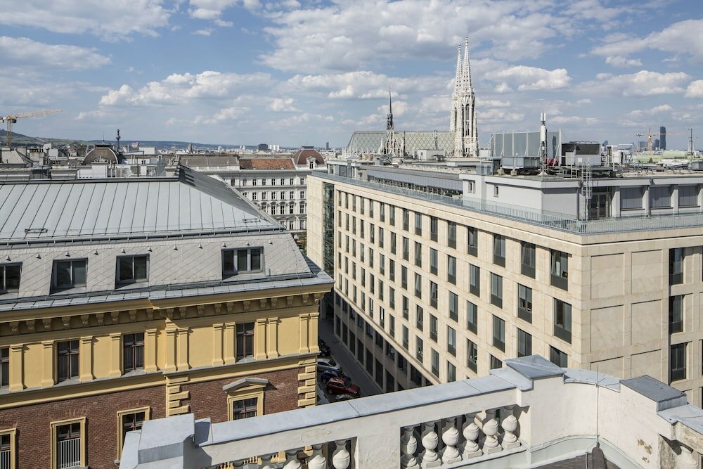 Фото Hotel Rathauspark Wien