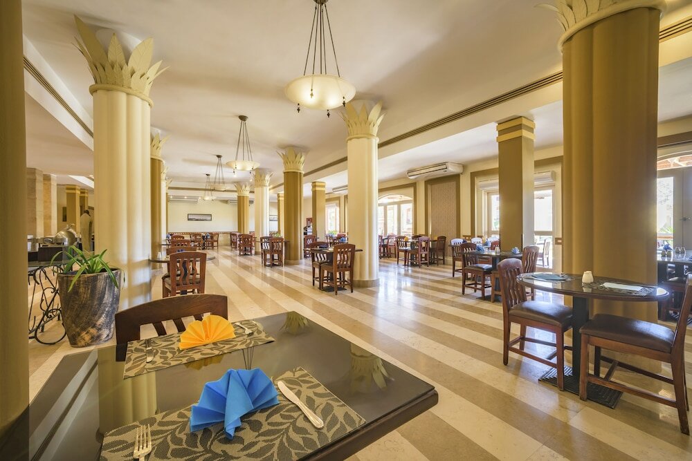 Фото Marina Plaza Tala Bay