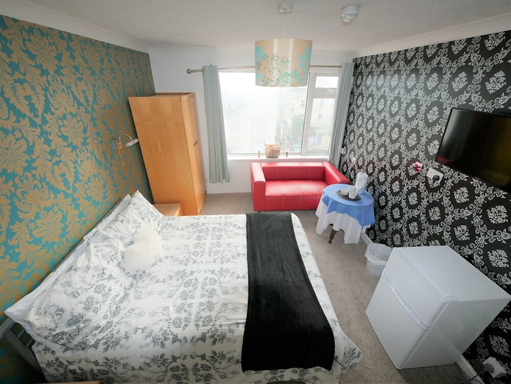 Фото Bourne Hall Hotel