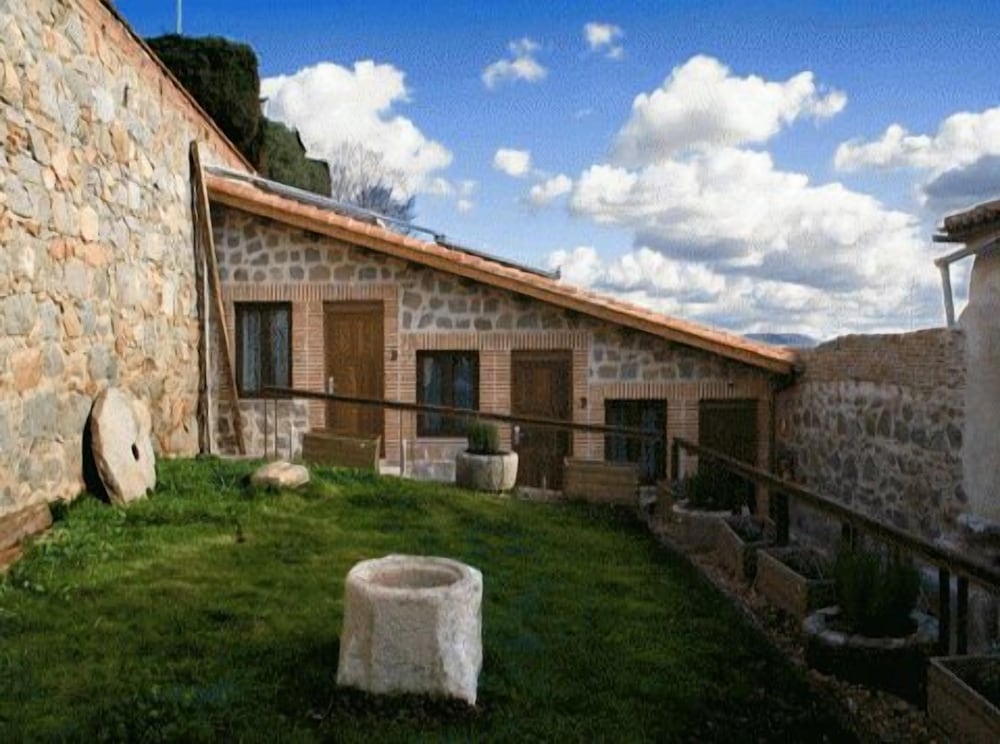 Фото Hotel Las Leyendas