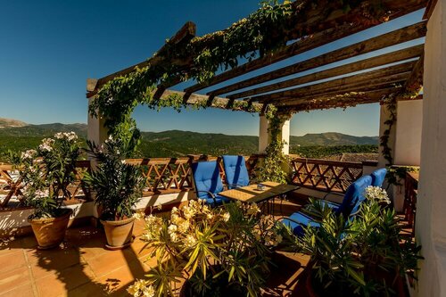 Внешний вид отеля Hotel Los Castaños в Картахиме, фото 2