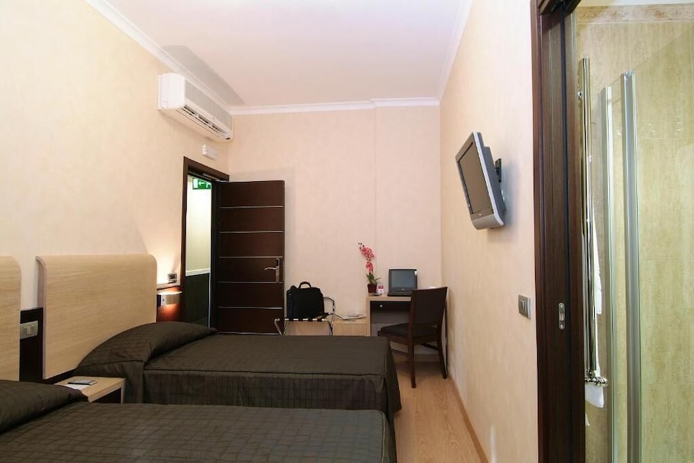 Фото EH Rome Airport Euro House Hotels