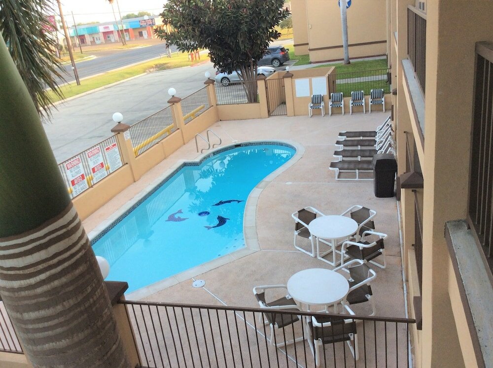 Фото Texas Inn Weslaco