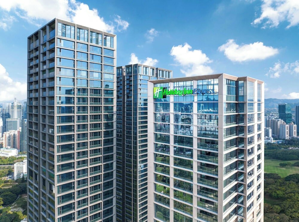 Фото Holiday Inn Express Shenzhen Futian Center