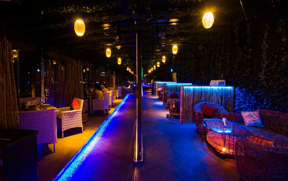 Фото Hotel Mittal Avenue & Paradise